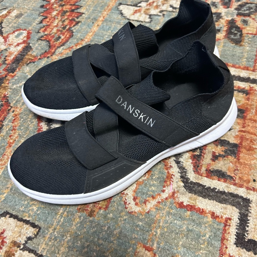 Danskin Black women’s shoes